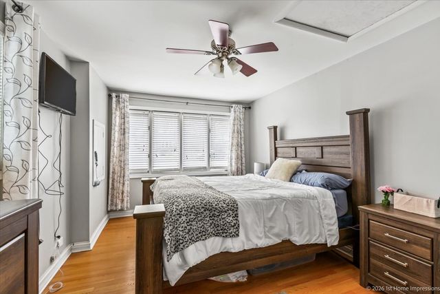 8836 W 93rd Place, Hickory Hills, IL 60457