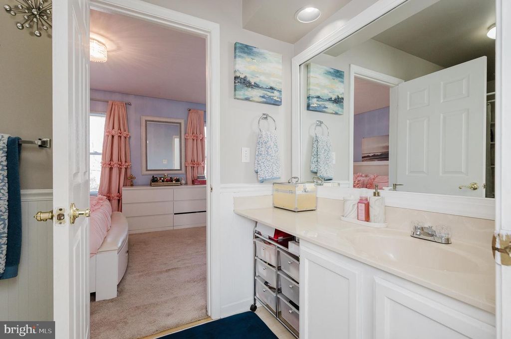 Image 24 of property listing at 304 SUNRAY CT, Abingdon, MD 21009