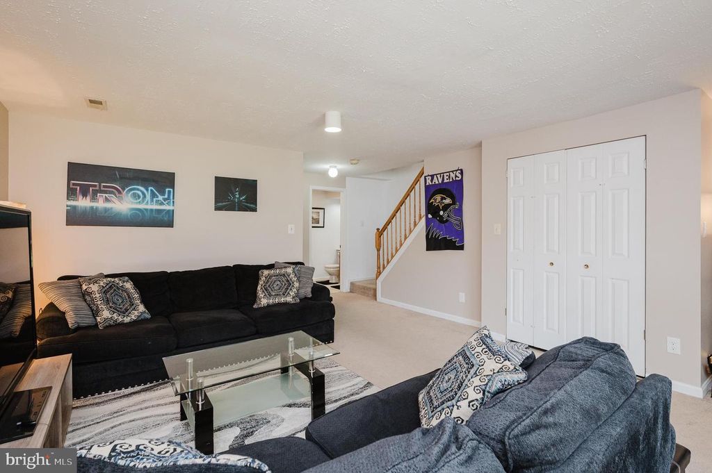 Image 37 of property listing at 304 SUNRAY CT, Abingdon, MD 21009