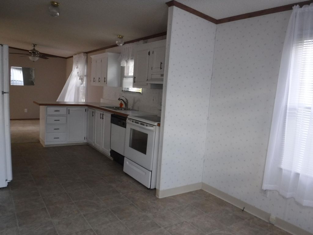 36 Skyline Circle, Wells, ME 04090 — photo 3