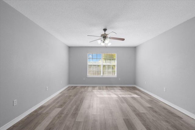 427 Triton Street, Crestview, FL 32536