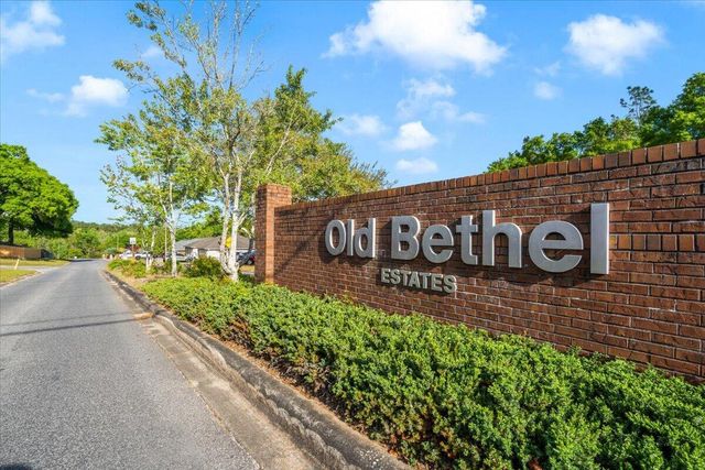 427 Triton Street, Crestview, FL 32536