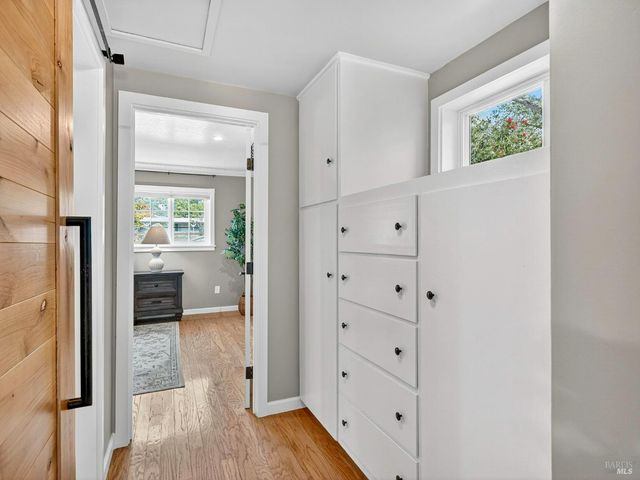 4894 Wagon Wheel Ln, Santa Rosa, CA 95409