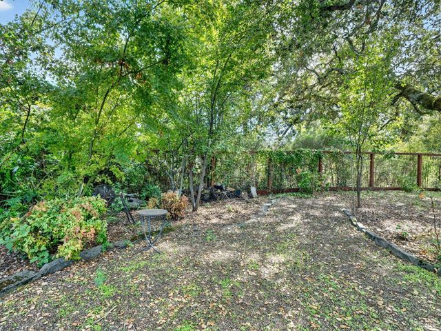 4894 Wagon Wheel Ln, Santa Rosa, CA 95409