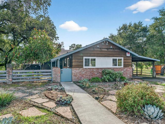 4894 Wagon Wheel Ln, Santa Rosa, CA 95409