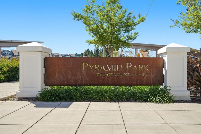 320 Circuit Way, Mountain View, CA 94043