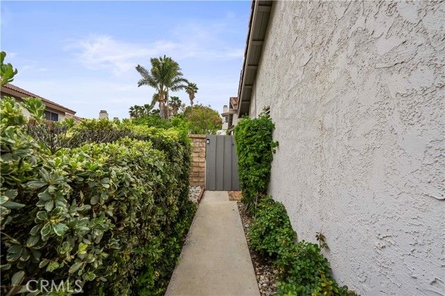 28919 Sam, Canyon Country (santa Clarita), CA 91387