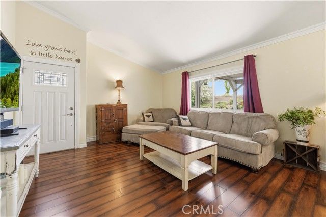 28919 Sam, Canyon Country (santa Clarita), CA 91387