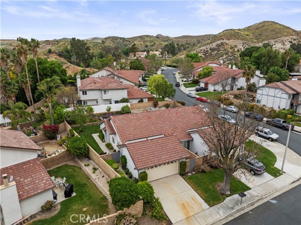 28919 Sam, Canyon Country (santa Clarita), CA 91387