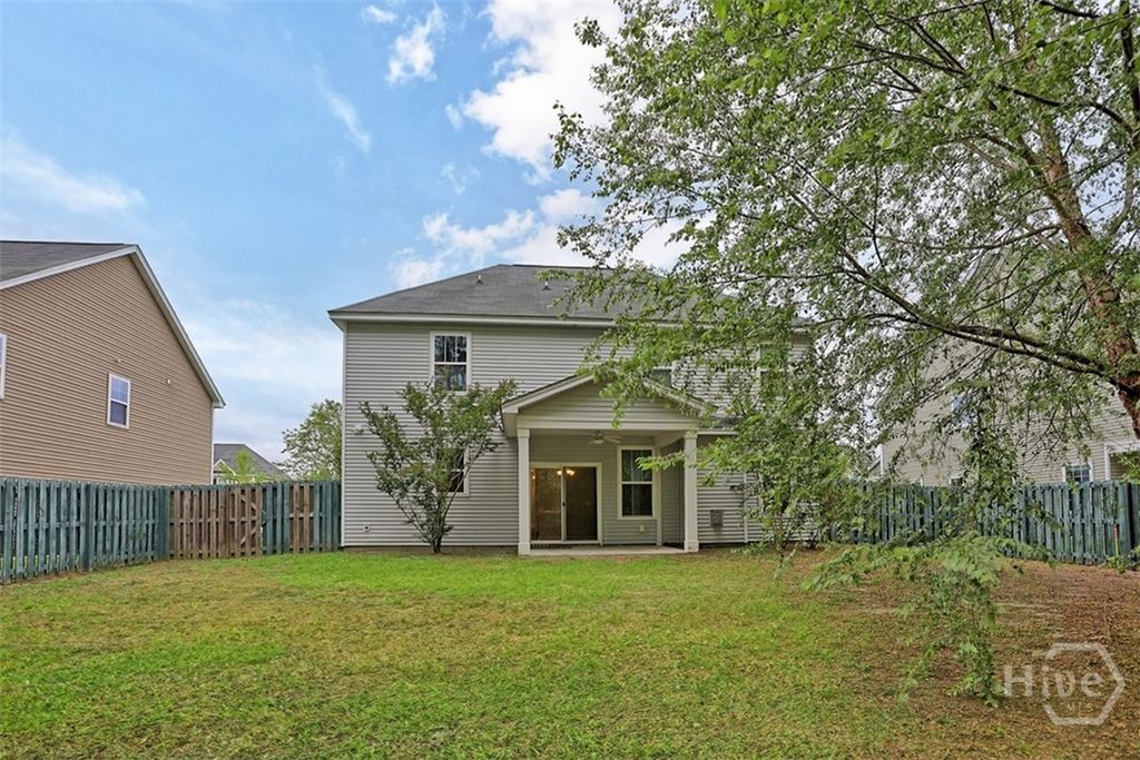 Image 38 of property listing at 2688 Garden Hills Loop, Richmond Hill, GA 31324