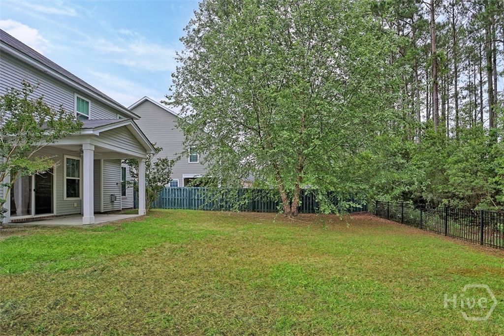 Image 39 of property listing at 2688 Garden Hills Loop, Richmond Hill, GA 31324
