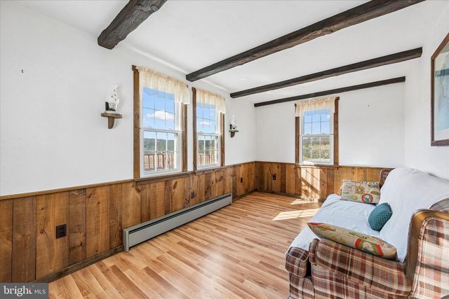 2204 HARMONYVILLE RD, Elverson, PA 19520