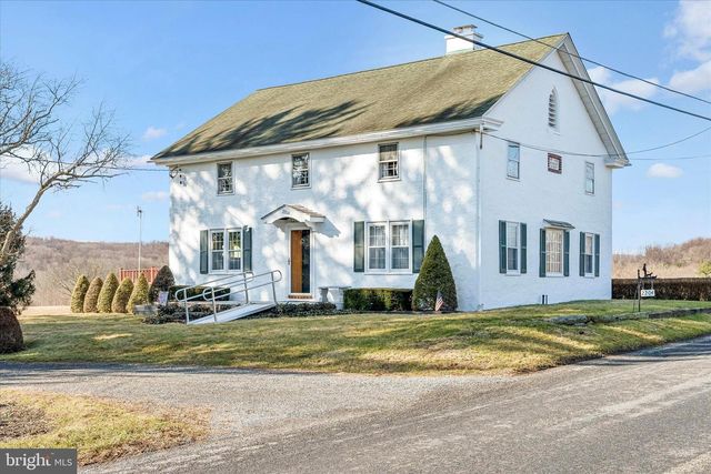 2204 HARMONYVILLE RD, Elverson, PA 19520