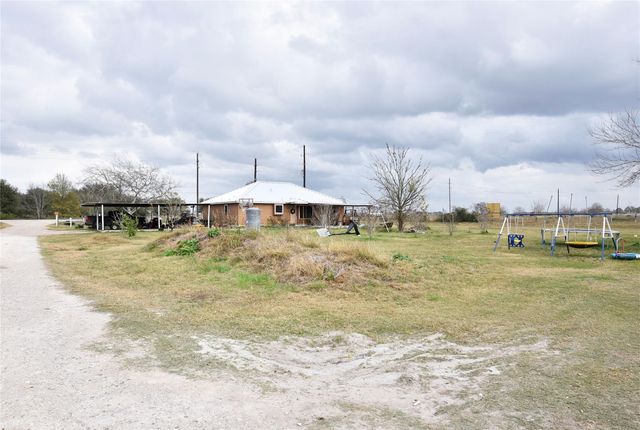 6018 Fm 360 Road, Needville, TX 77461