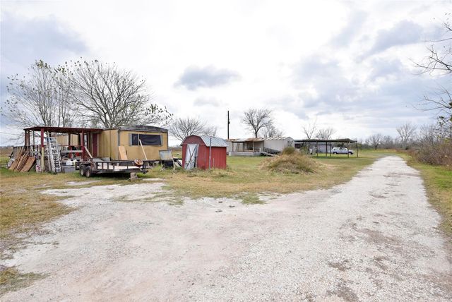 6018 Fm 360 Road, Needville, TX 77461