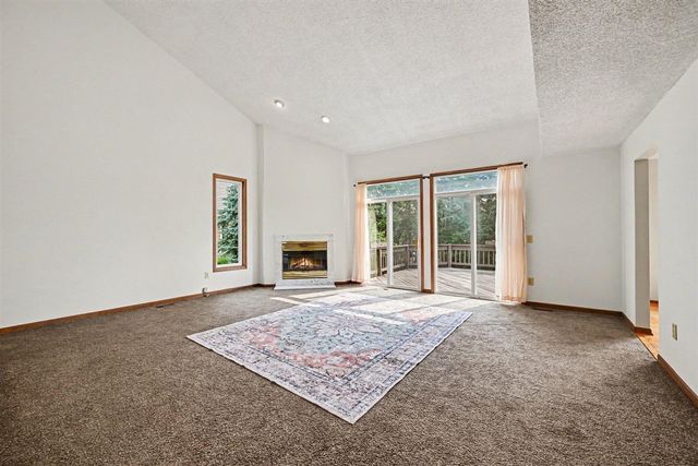 22276 Sheffield Court, Farmington Hills, MI 48335