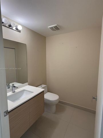 600 NE 27th St 1501, Miami, FL 33137