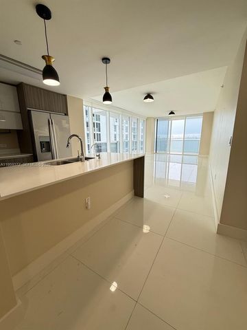 600 NE 27th St 1501, Miami, FL 33137