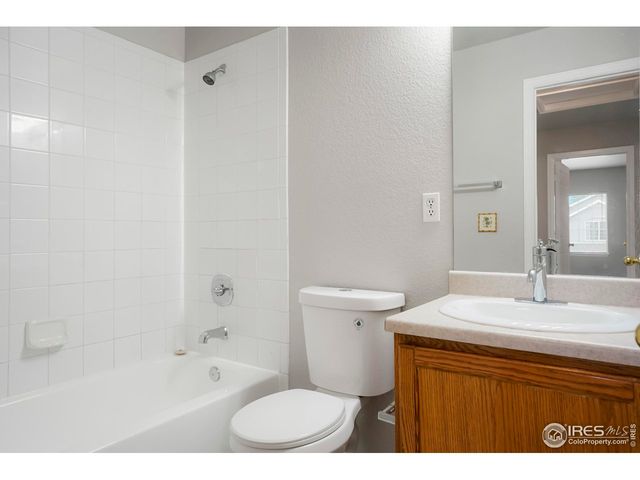 2143 Coronado Pkwy N 17-D, Denver, CO 80229