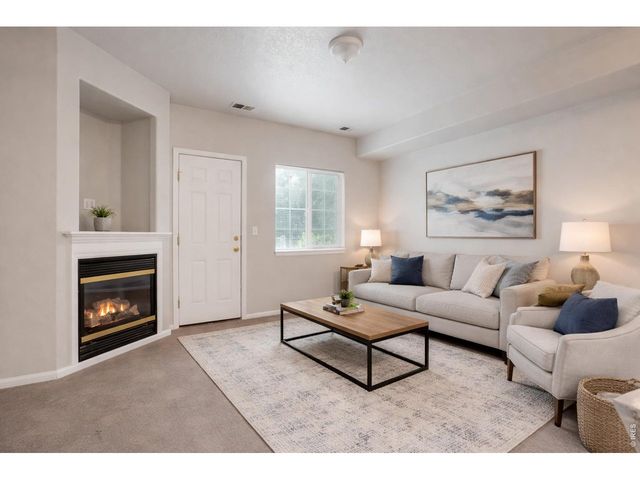 2143 Coronado Pkwy N 17-D, Denver, CO 80229