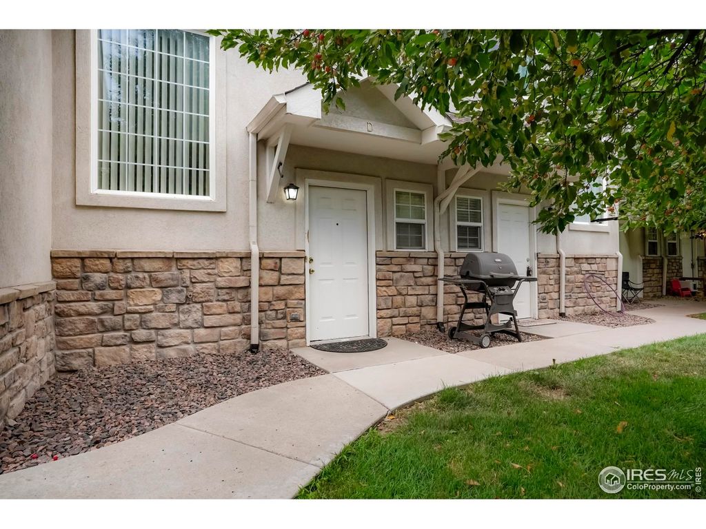 2143 Coronado Pkwy N 17-D, Denver, CO 80229