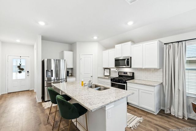 5523 Chase, San Antonio, TX 78266