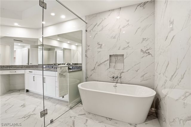 4810 PELICAN COLONY BLVD 1605, Bonita Springs, FL 34134