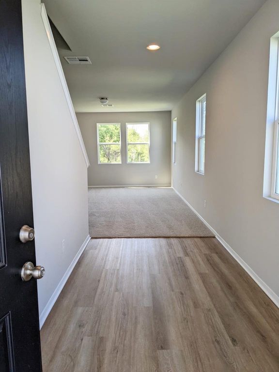 236 Tall Grass DR, Georgetown, TX 78628