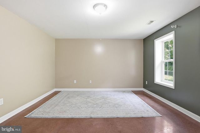 28 MILLBROOK RD, Stafford, VA 22554