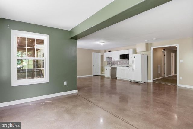 28 MILLBROOK RD, Stafford, VA 22554