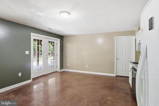 28 MILLBROOK RD, Stafford, VA 22554