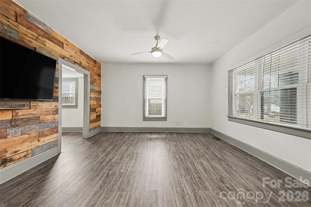 506 Campus Street, Charlotte, NC 28216