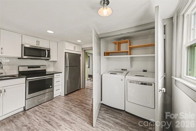 506 Campus Street, Charlotte, NC 28216