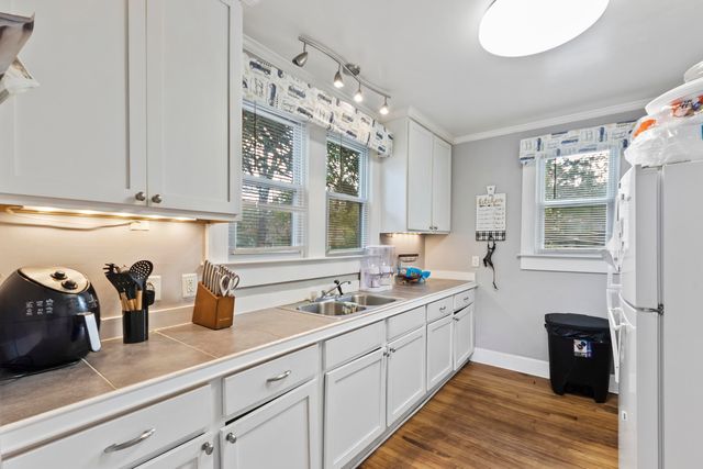 311 Warren Street, Walterboro, SC 29488