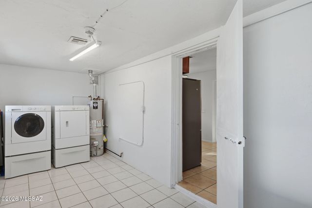 1426 W Delaware Street, Tucson, AZ 85745