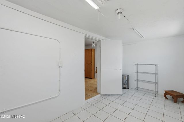 1426 W Delaware Street, Tucson, AZ 85745