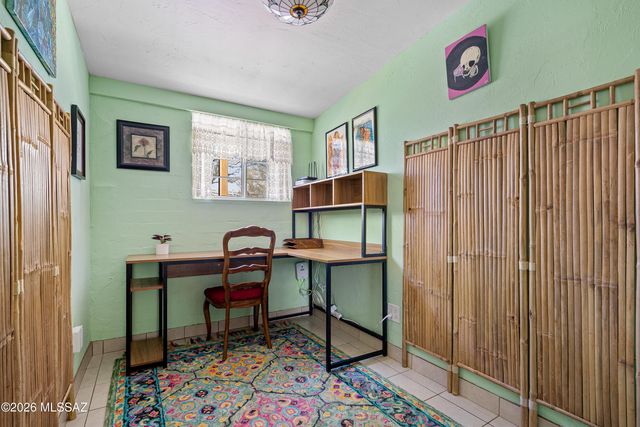 1426 W Delaware Street, Tucson, AZ 85745