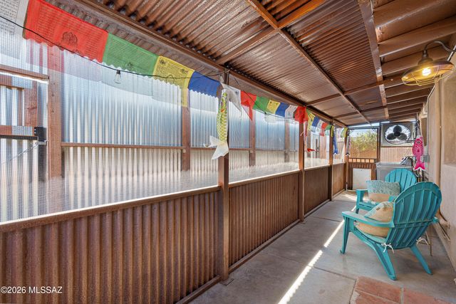 1426 W Delaware Street, Tucson, AZ 85745