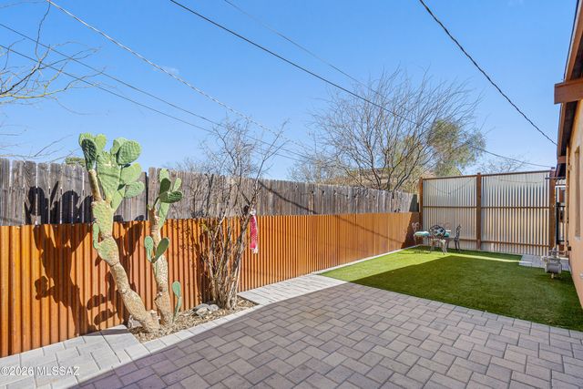 1426 W Delaware Street, Tucson, AZ 85745