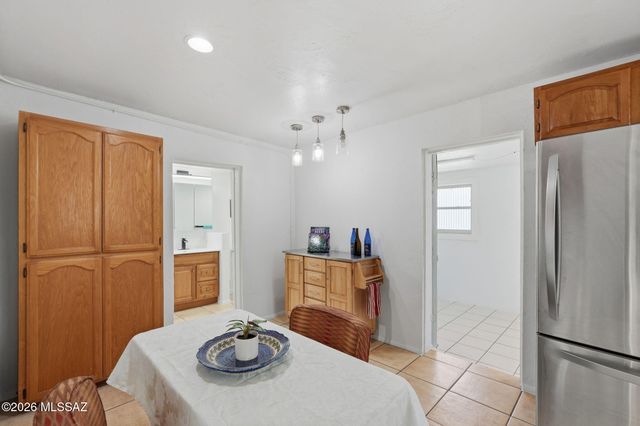 1426 W Delaware Street, Tucson, AZ 85745