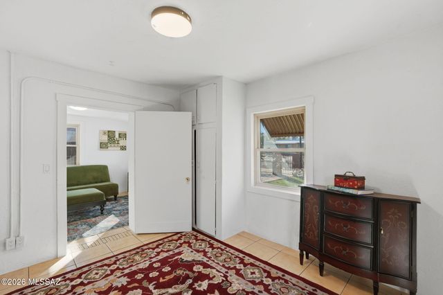 1426 W Delaware Street, Tucson, AZ 85745