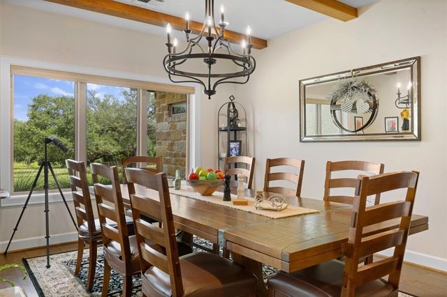 1045 Yaupon Creek Estate, Columbus, TX 78934