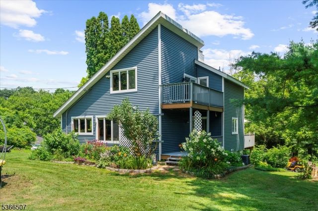201 Still Valley Rd, Pohatcong Twp., NJ 08865