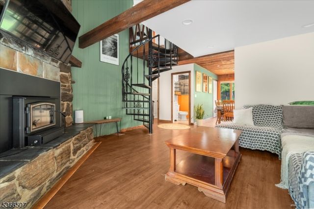 201 Still Valley Rd, Pohatcong Twp., NJ 08865