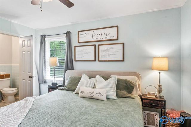 104 10th Avenue NE, Arab, AL 35016