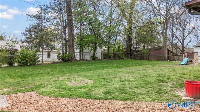 104 10th Avenue NE, Arab, AL 35016