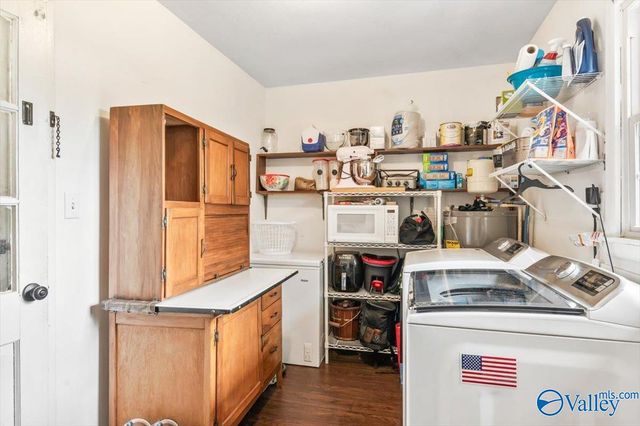 104 10th Avenue NE, Arab, AL 35016