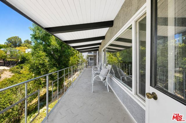 3543 Lavell Drive, Los Angeles, CA 90065