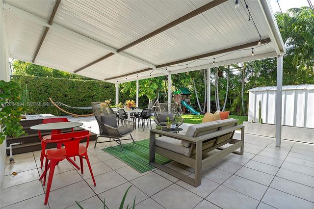 2451 SW 25th Street, Miami, FL 33133