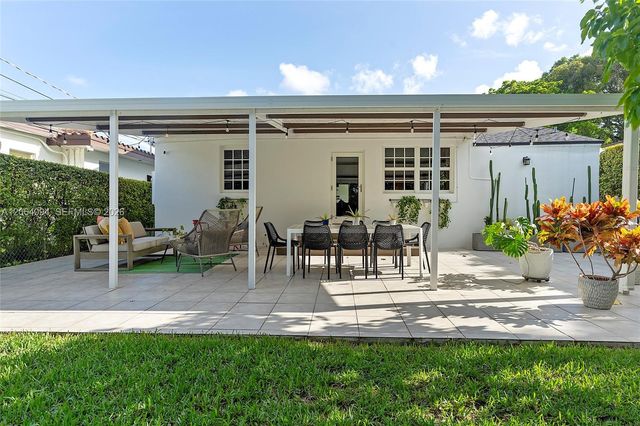 2451 SW 25th Street, Miami, FL 33133